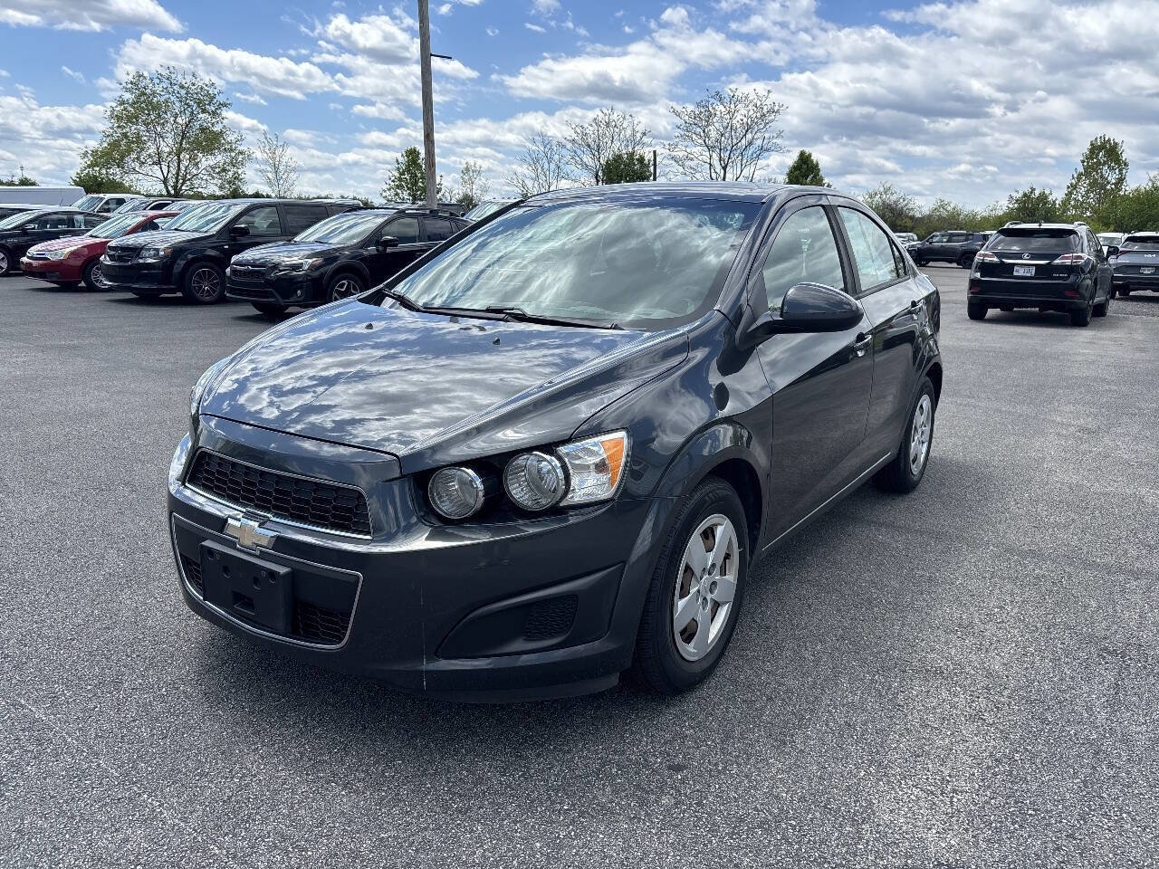 Used 2016 Chevrolet Sonic LS FWD image 1
