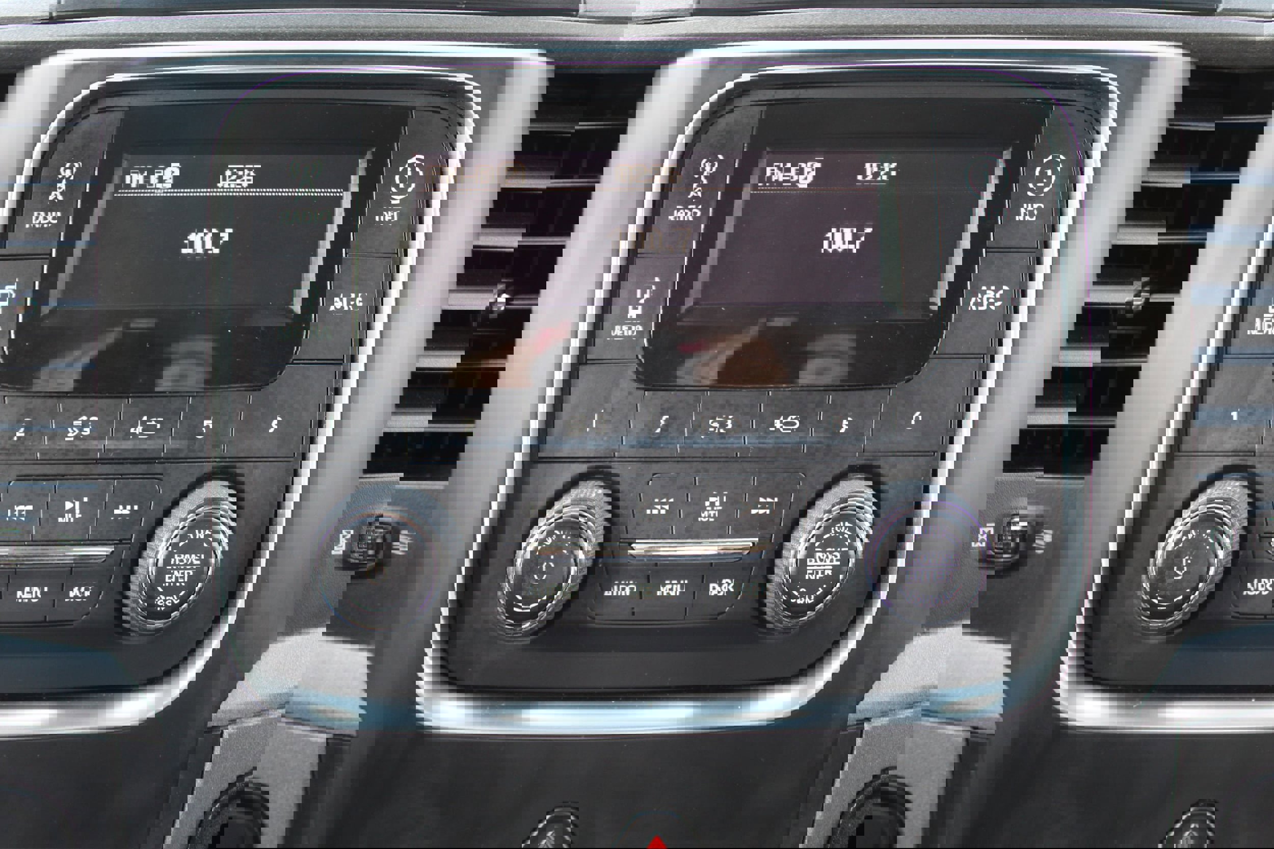 Used 2013 RAM 1500 Express image 32