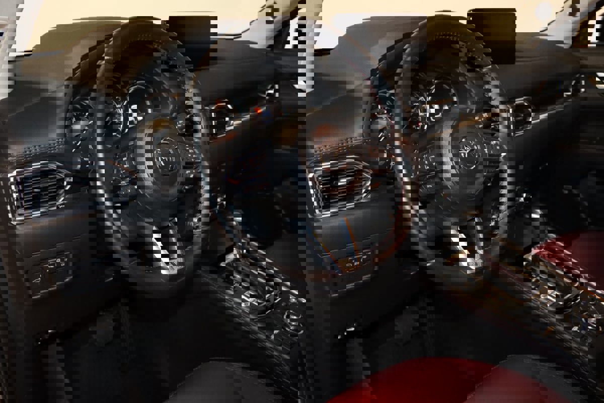 Used 2024 MAZDA CX-5 Carbon Edition image 41