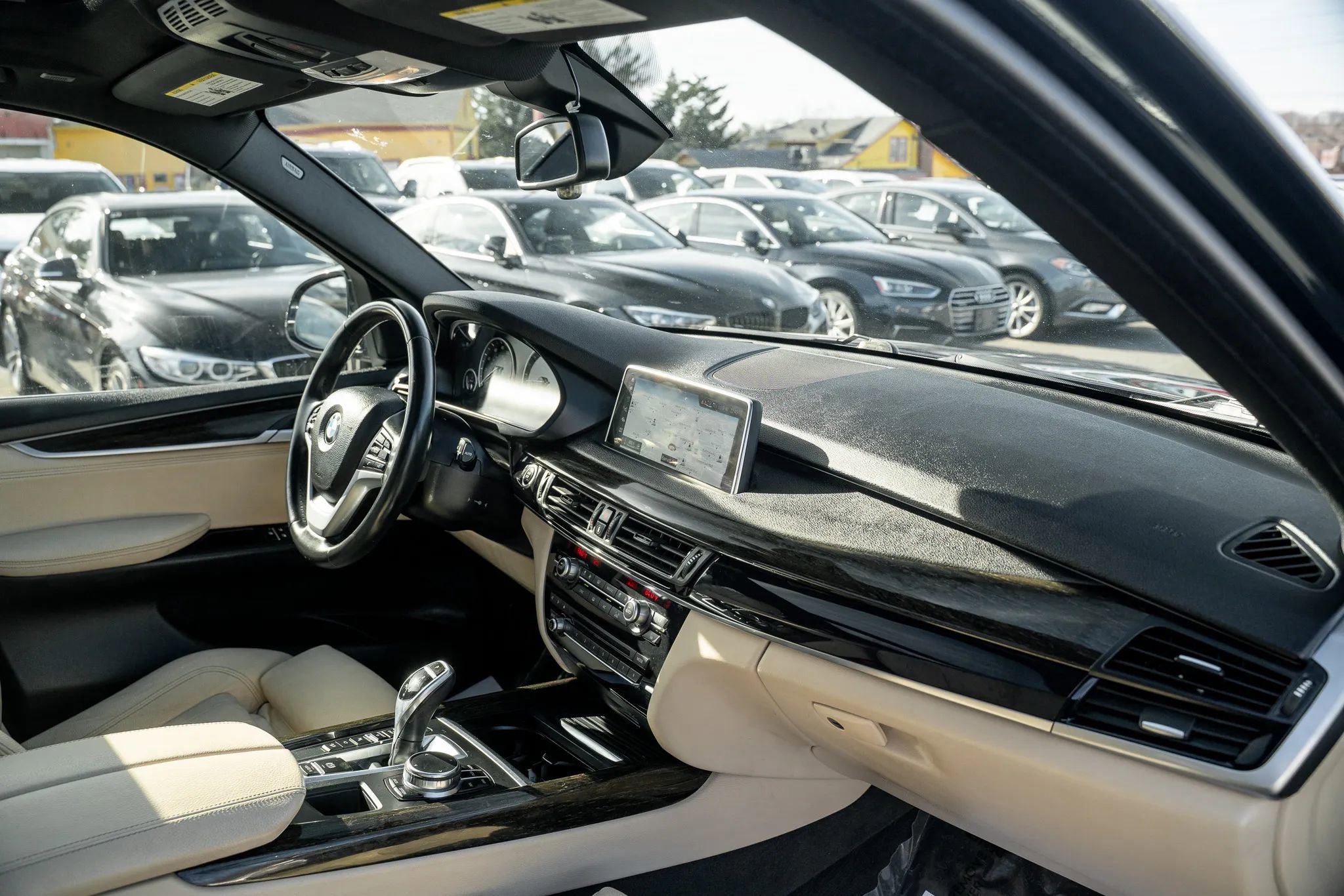 Used 2018 BMW X5 xDrive35d w/ M Sport Package image 13