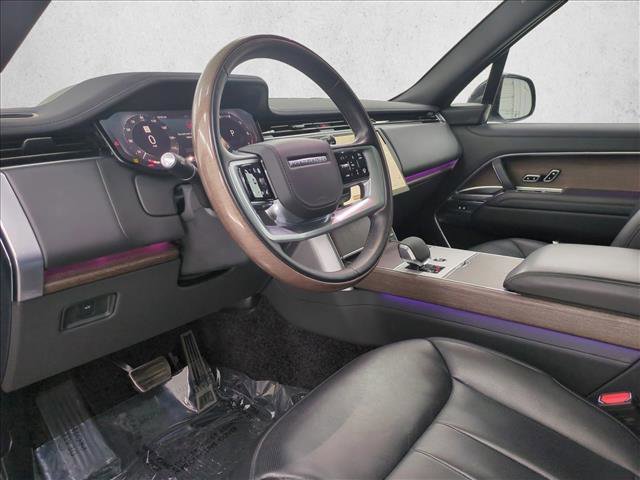 Certified 2025 Land Rover Range Rover Long Wheelbase SE AWD/4WD image 10
