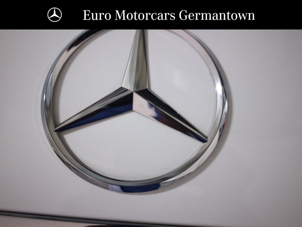 Used 2025 Mercedes-Benz GLS 450 4MATIC w/ AMG Line Exterior image 76