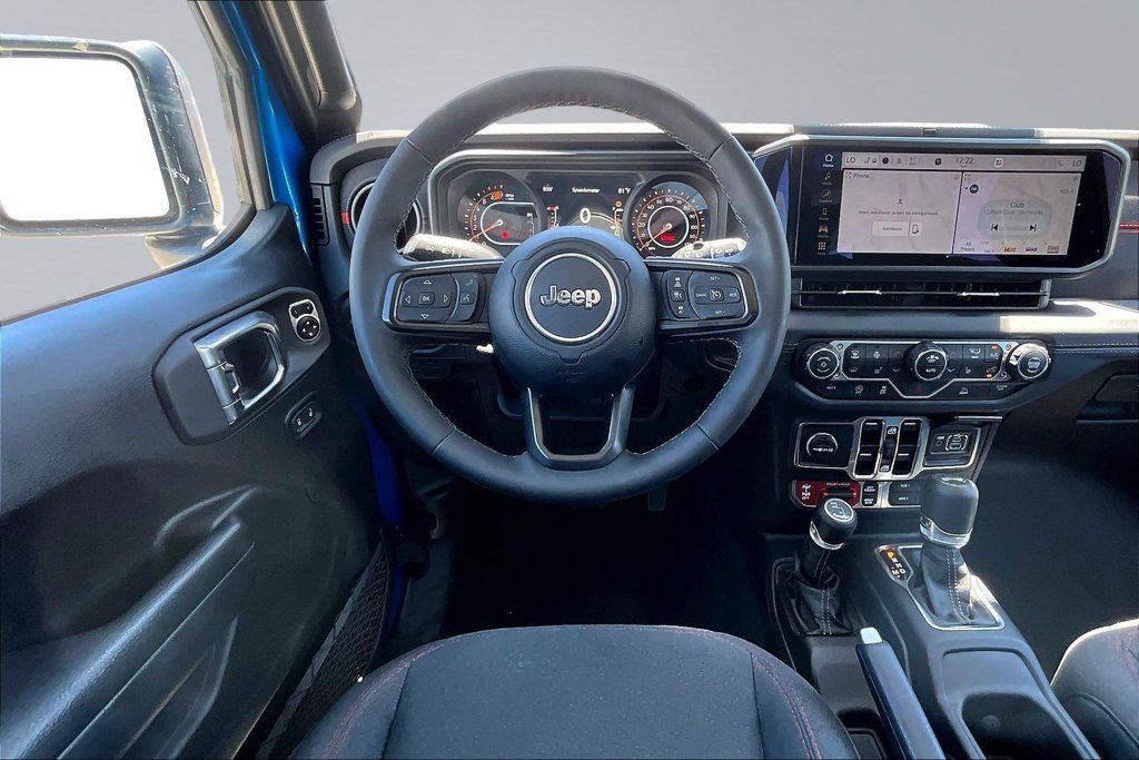 Certified 2025 Jeep Wrangler Unlimited Rubicon w/ Convenience Group AWD/4WD image 5