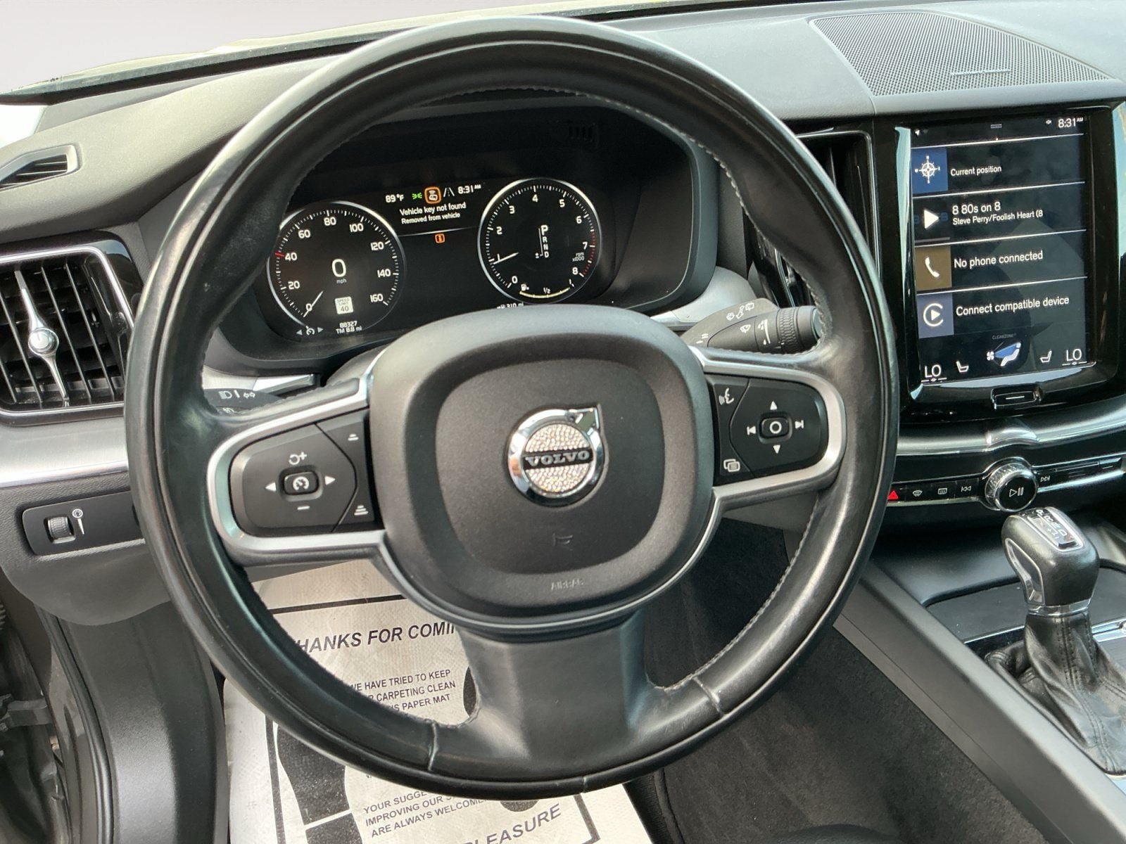 Used 2019 Volvo XC60 T5 Momentum w/ Multimedia Package AWD/4WD image 12