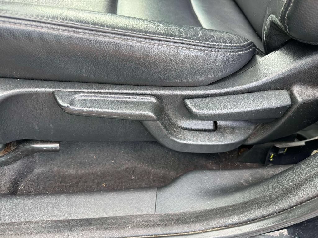 Used 2016 Honda Fit EX-L image 16