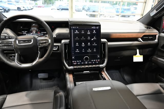 New 2026 GMC Yukon XL Denali w/ Sun & Power Step Package AWD/4WD image 15