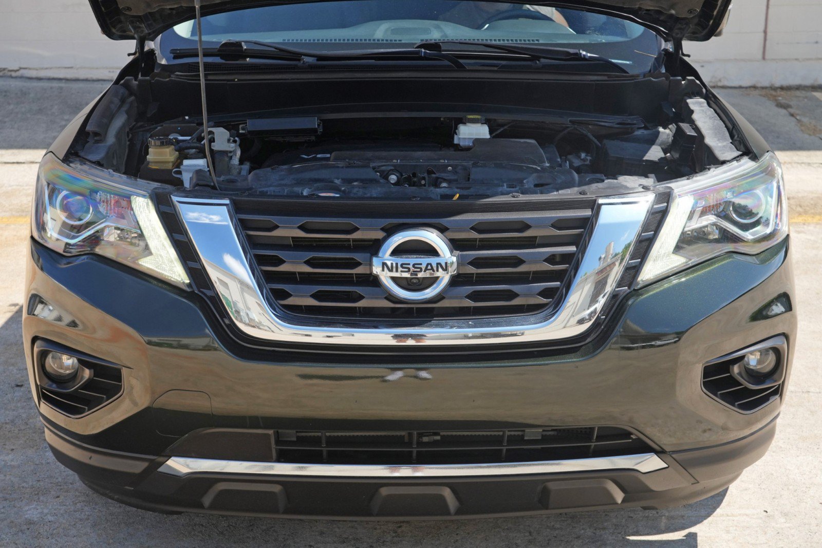 Used 2019 Nissan Pathfinder SL AWD/4WD image 7