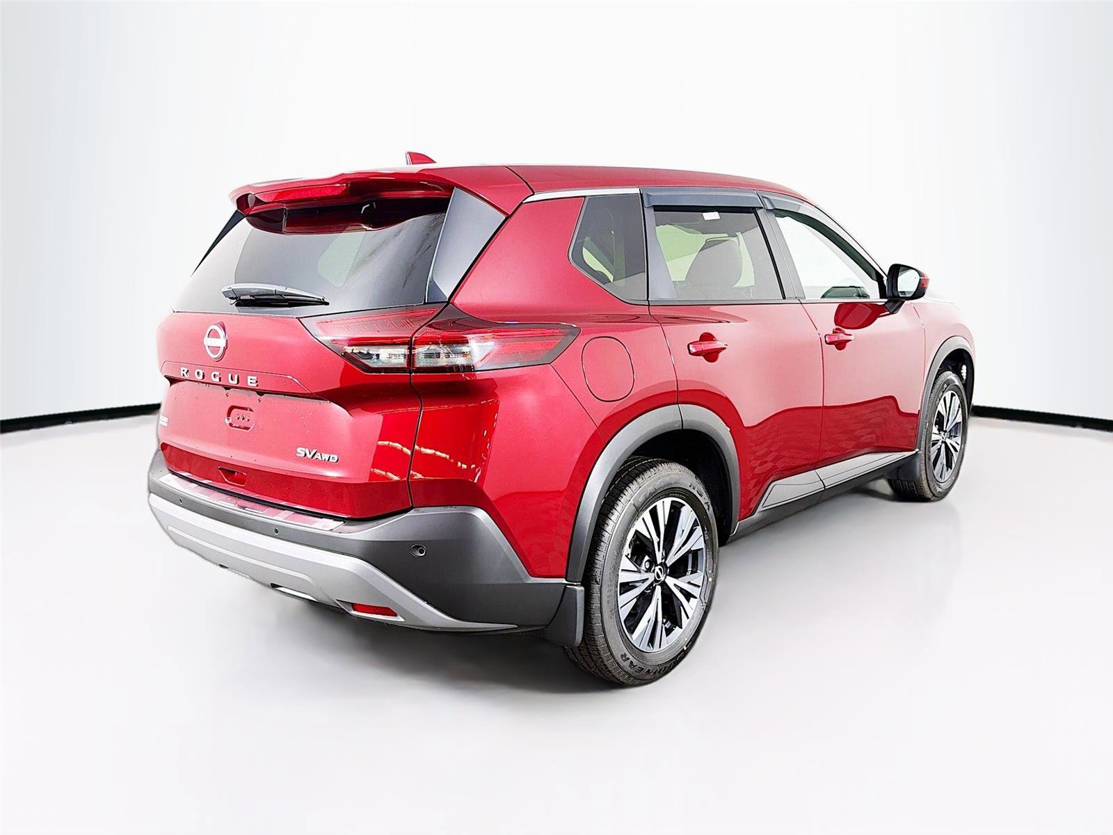 Used 2023 Nissan Rogue SV image 7