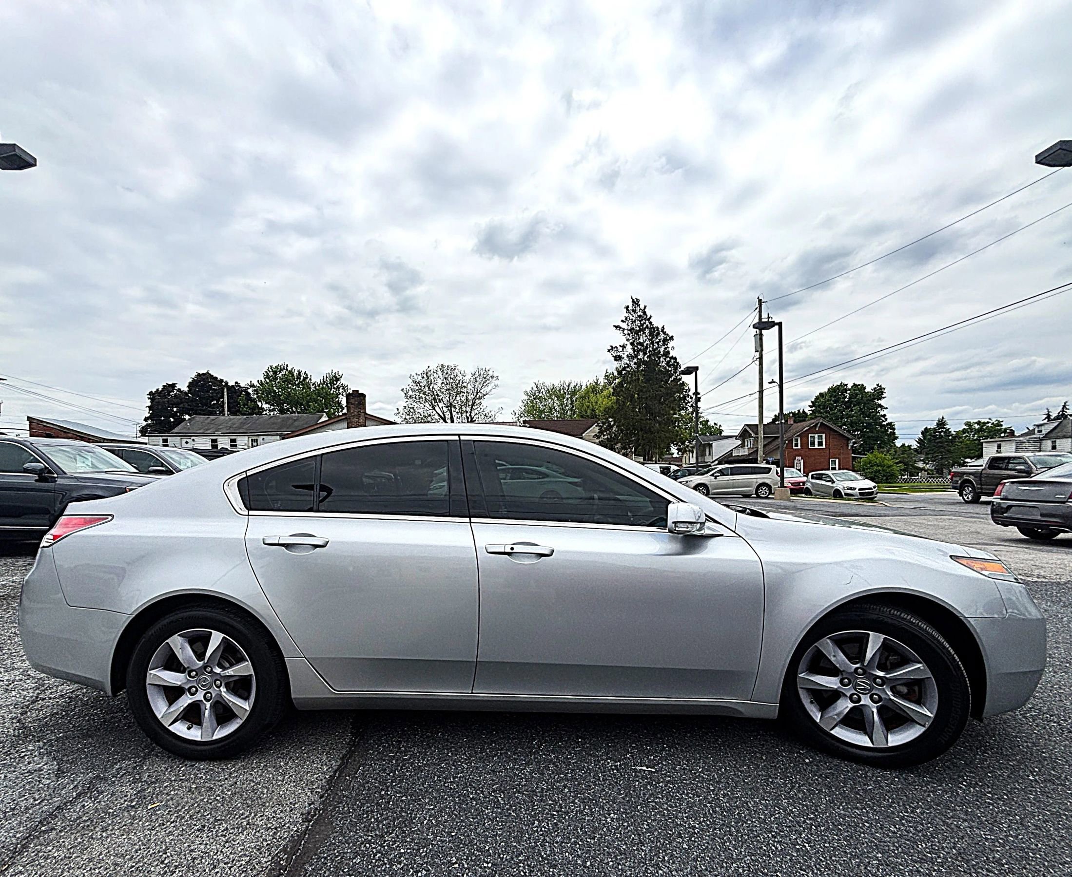 Used 2013 Acura TL w/ Technology Package FWD image 6