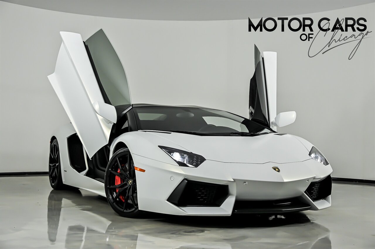 Used 2017 Lamborghini Aventador LP 700-4 AWD/4WD video 1