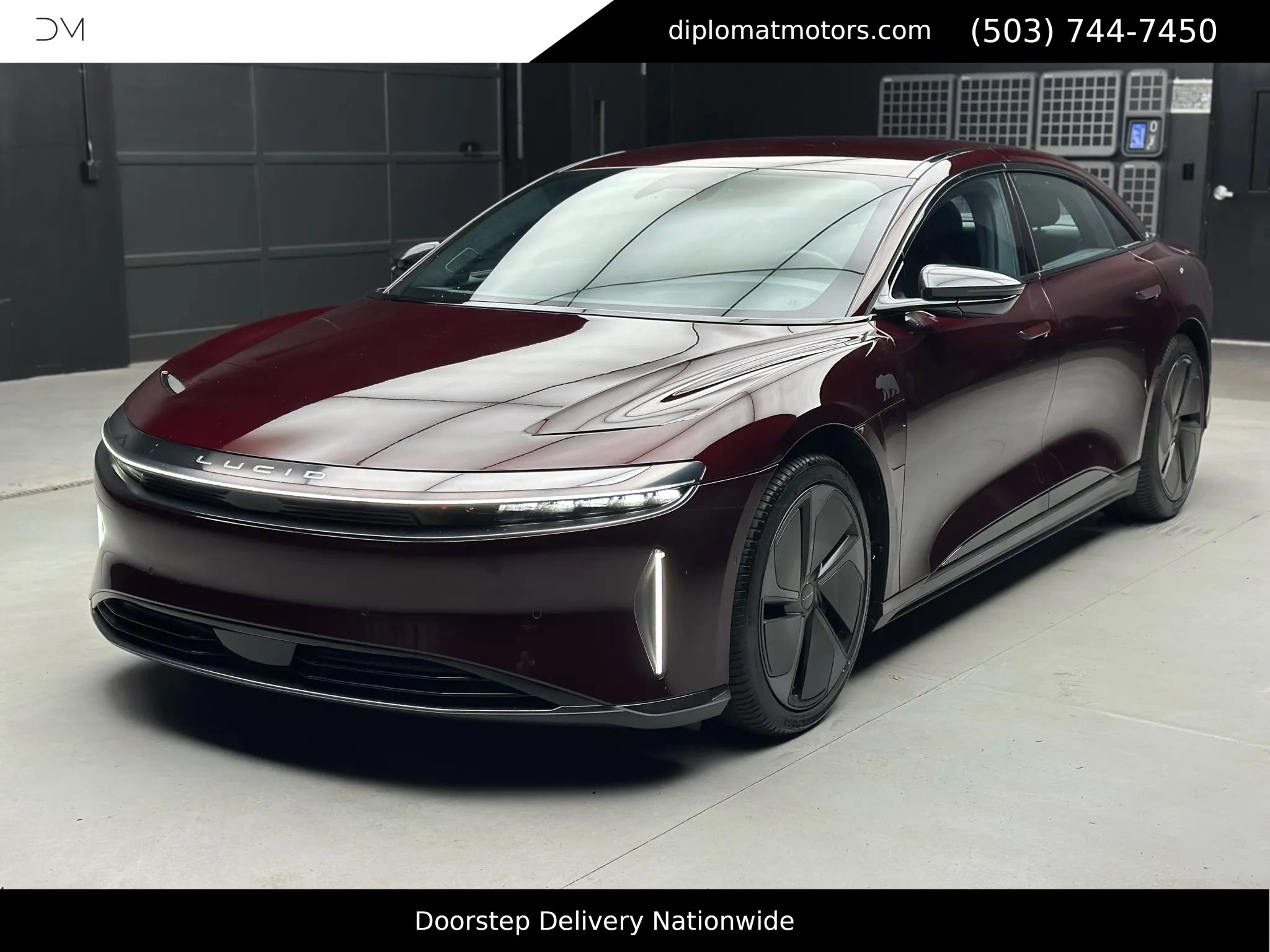 Used 2024 Lucid Air Touring image 1