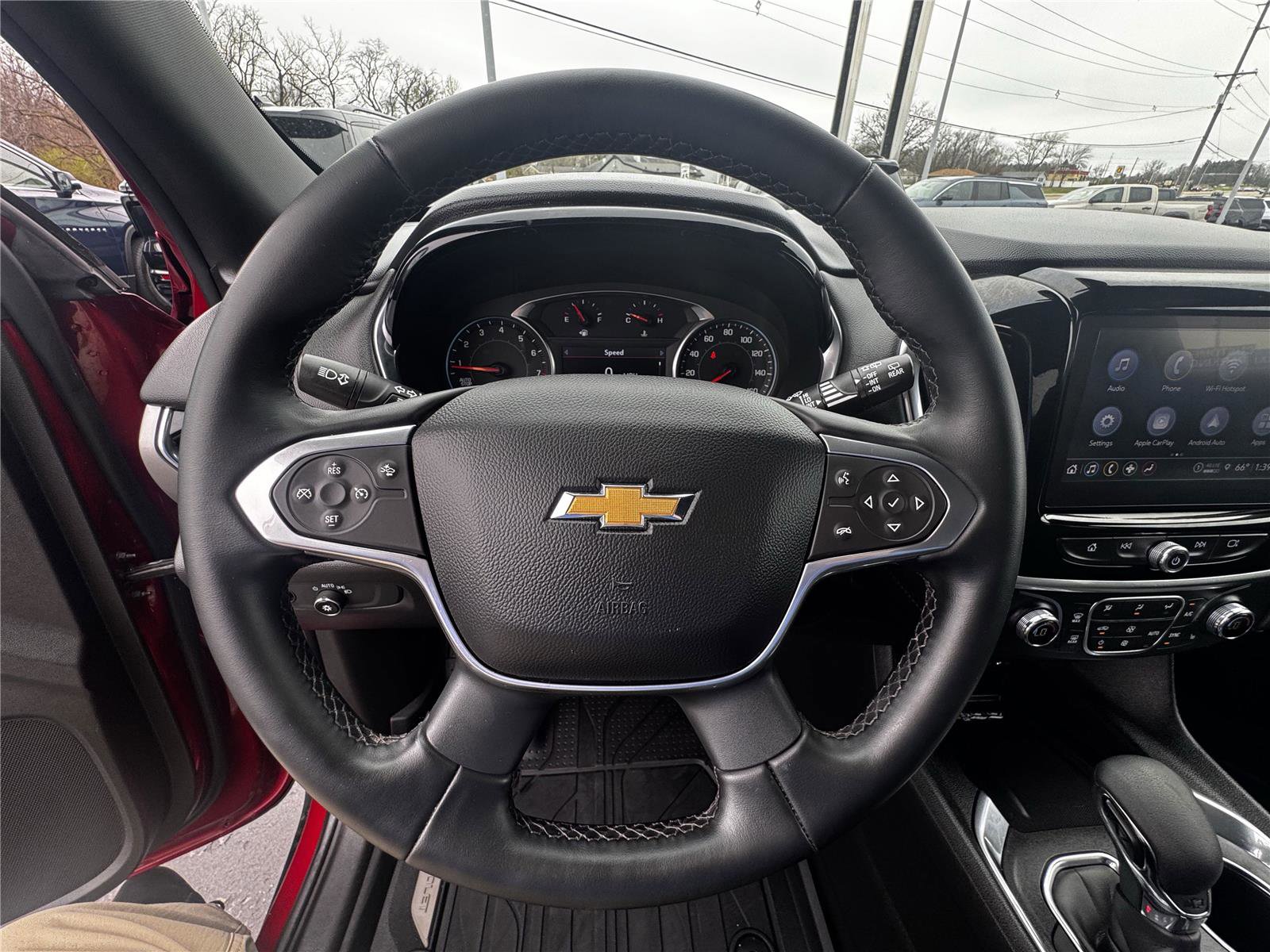 Used 2023 Chevrolet Traverse LT w/ LPO, Floor Liner Package image 10