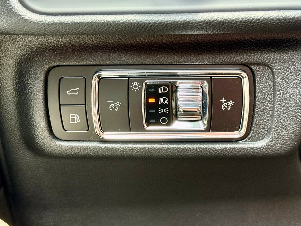 New 2025 Lincoln Corsair Grand Touring AWD/4WD image 29