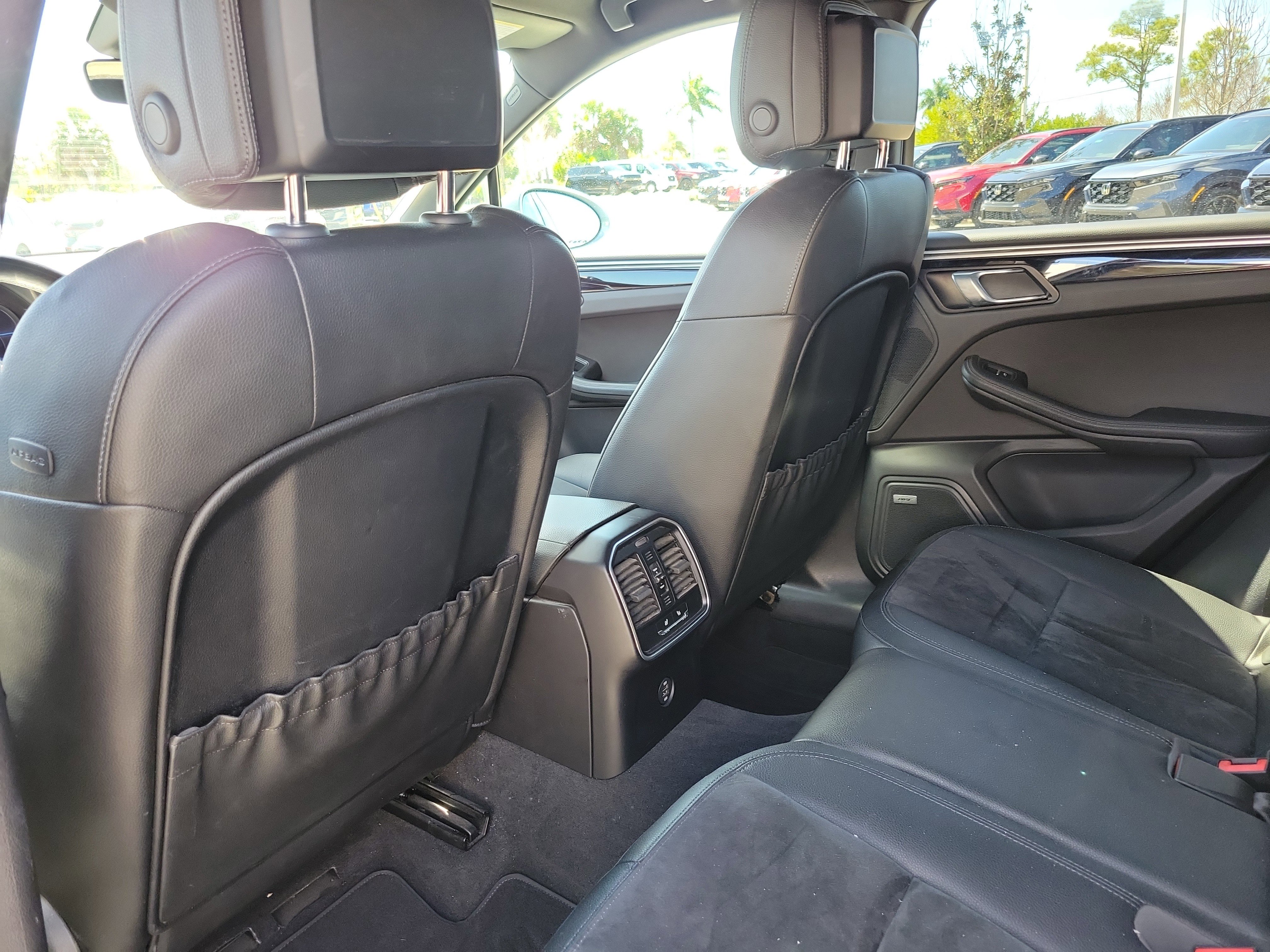 Used 2019 Porsche Macan image 13