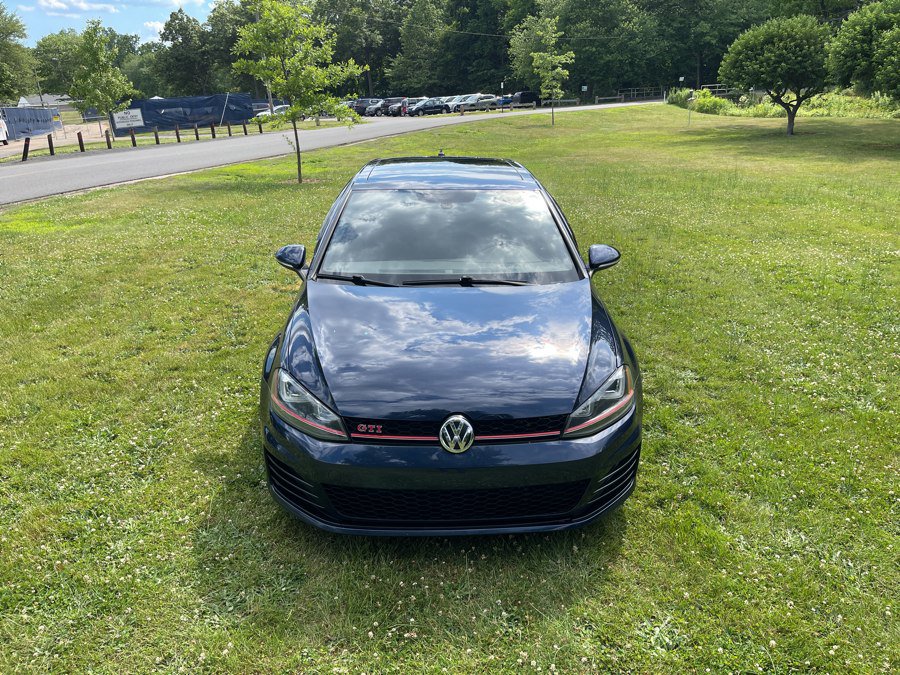 Used 2016 Volkswagen GTI SE FWD image 9