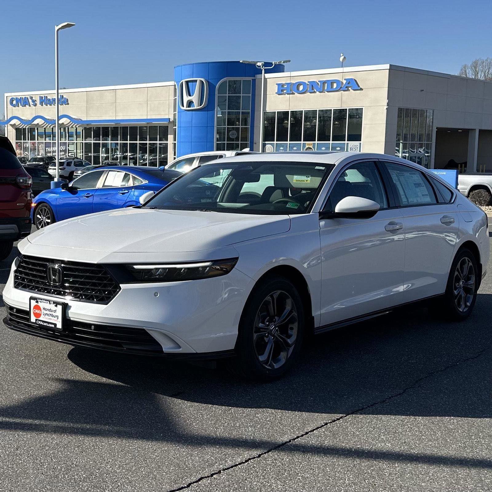 New 2025 Honda Accord EX-L image 1