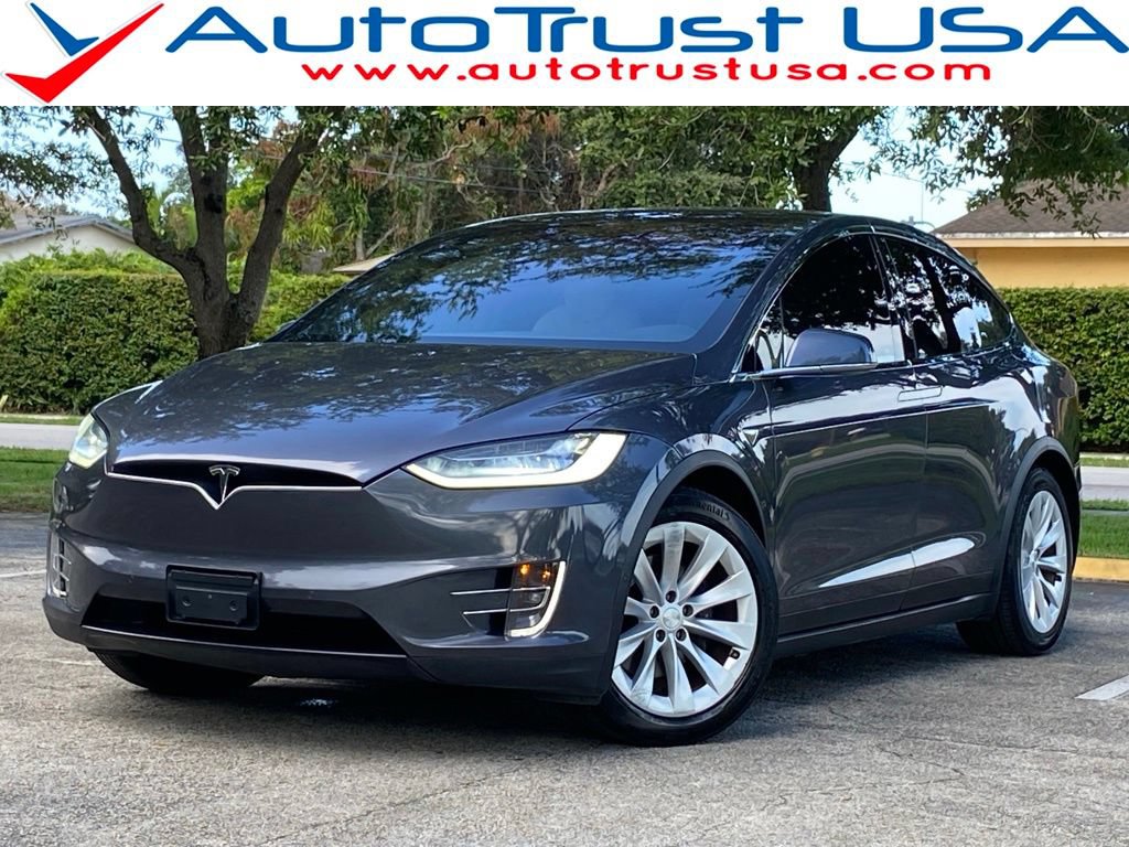 Used 2021 Tesla Model X Long Range AWD/4WD image 1