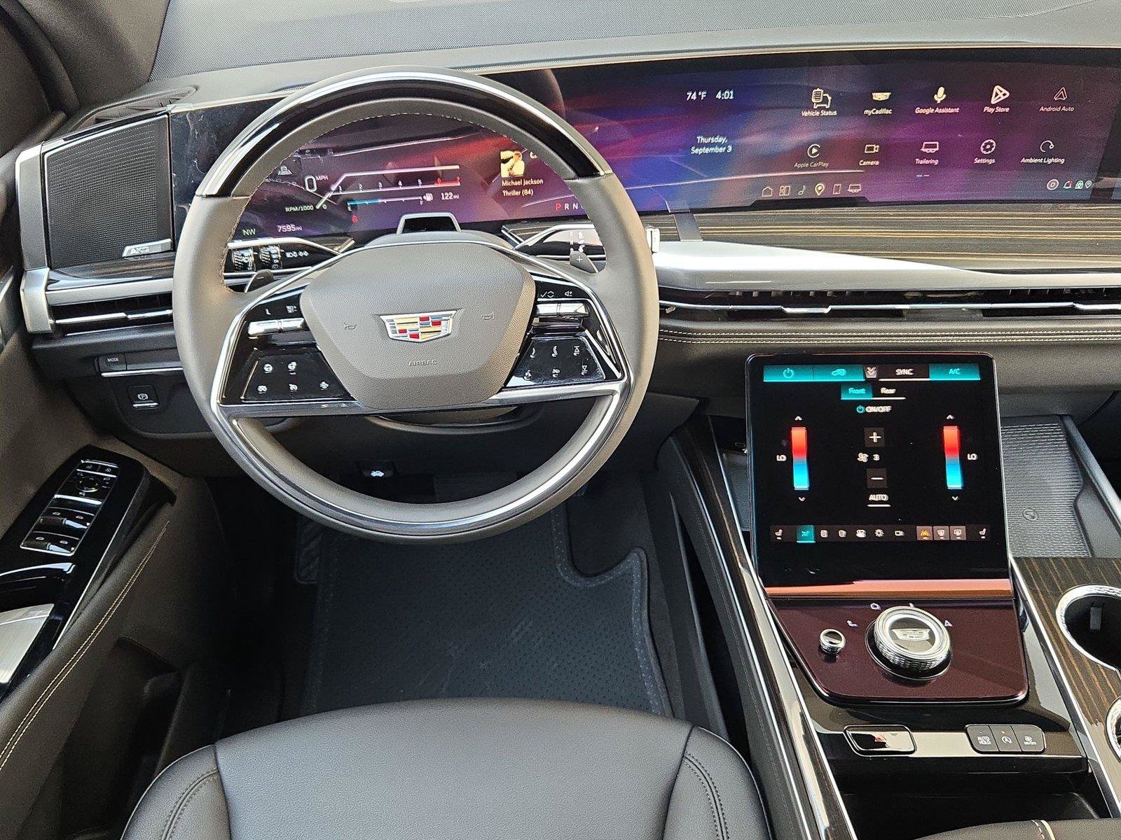 Certified 2025 Cadillac Escalade Luxury RWD image 13