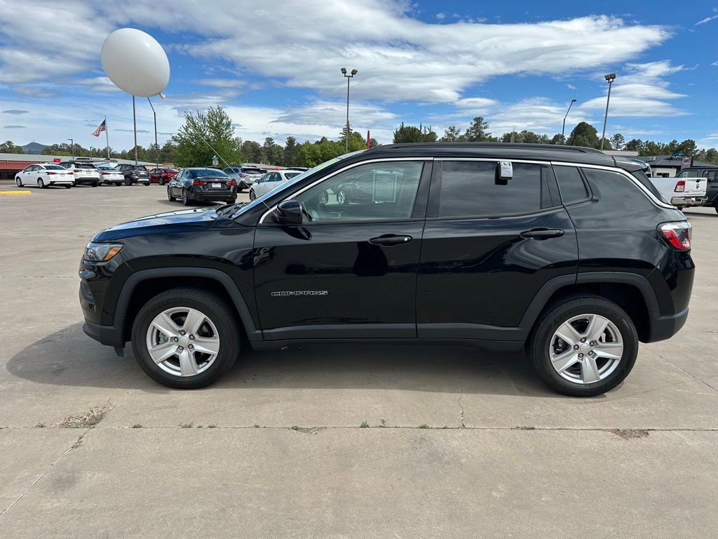 Used 2022 Jeep Compass Latitude AWD/4WD image 6