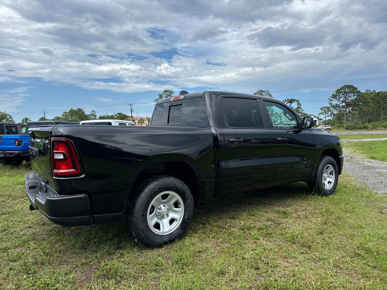 New 2025 RAM 1500 Tradesman image 3