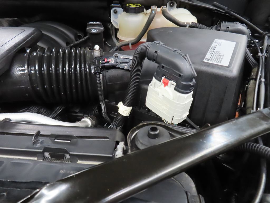 Used 2021 Chevrolet Silverado 1500 LT Trail Boss w/ Convenience Package II AWD/4WD image 27