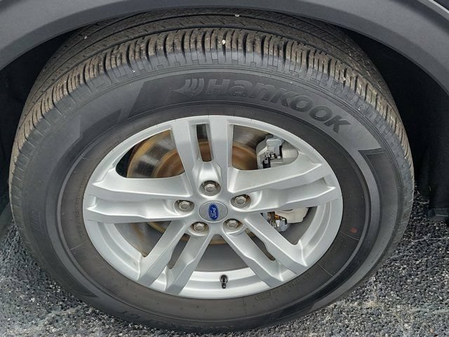Certified 2023 Ford Explorer XLT RWD image 9