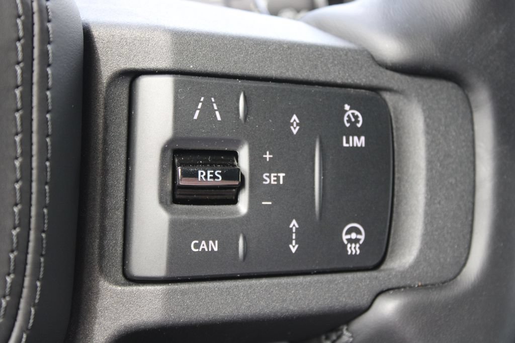 New 2026 Land Rover Defender 110 OCTA AWD/4WD image 24