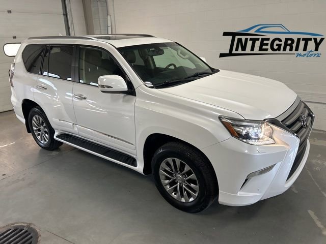 Used 2014 Lexus GX 460 Luxury w/ Preferred Accessory Package image 1