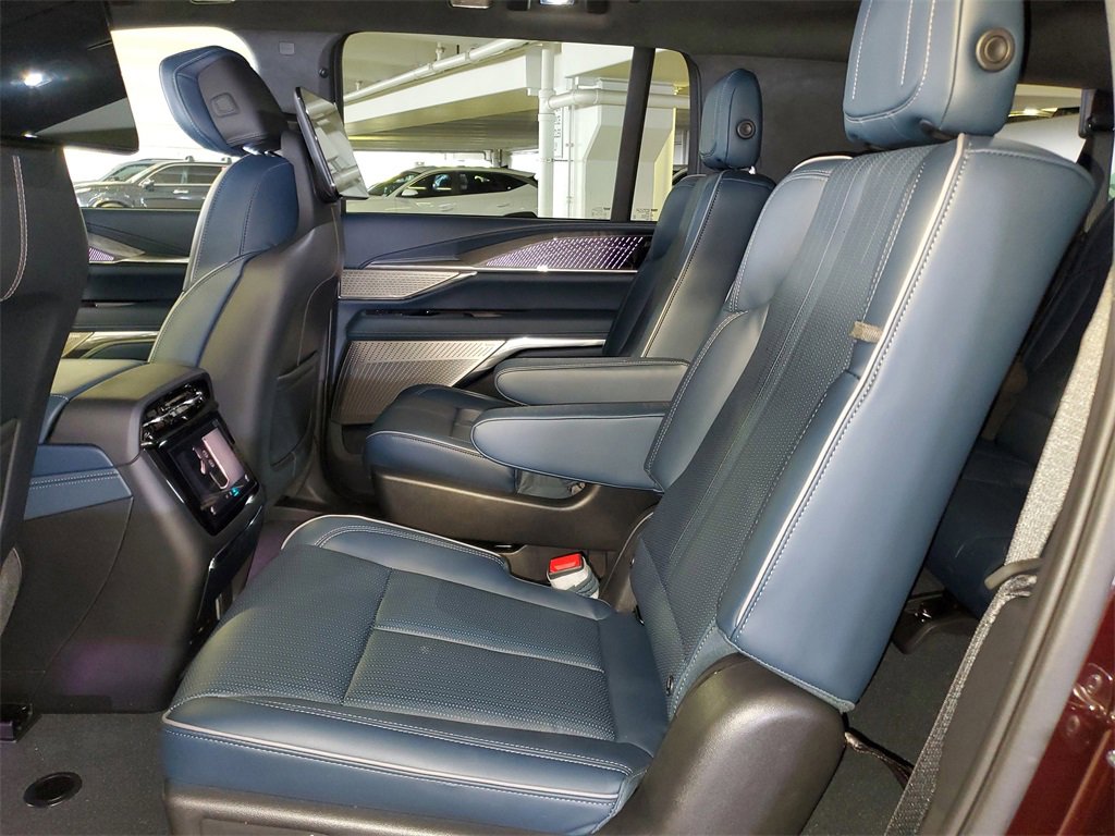 New 2026 Cadillac Escalade IQL Luxury image 11
