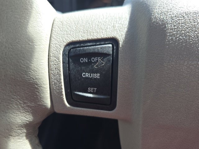 Used 2005 Jeep Grand Cherokee Limited AWD/4WD image 23