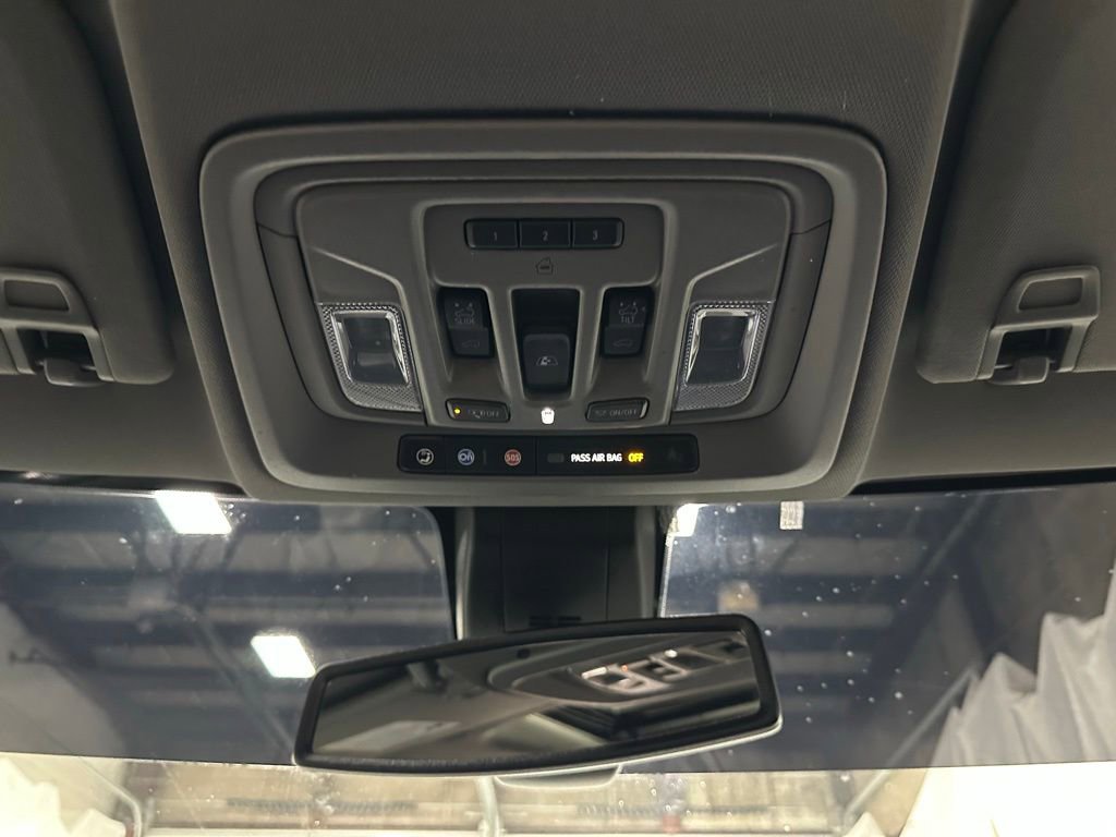Used 2020 GMC Sierra 1500 SLT w/ SLT Premium Plus Package AWD/4WD image 35