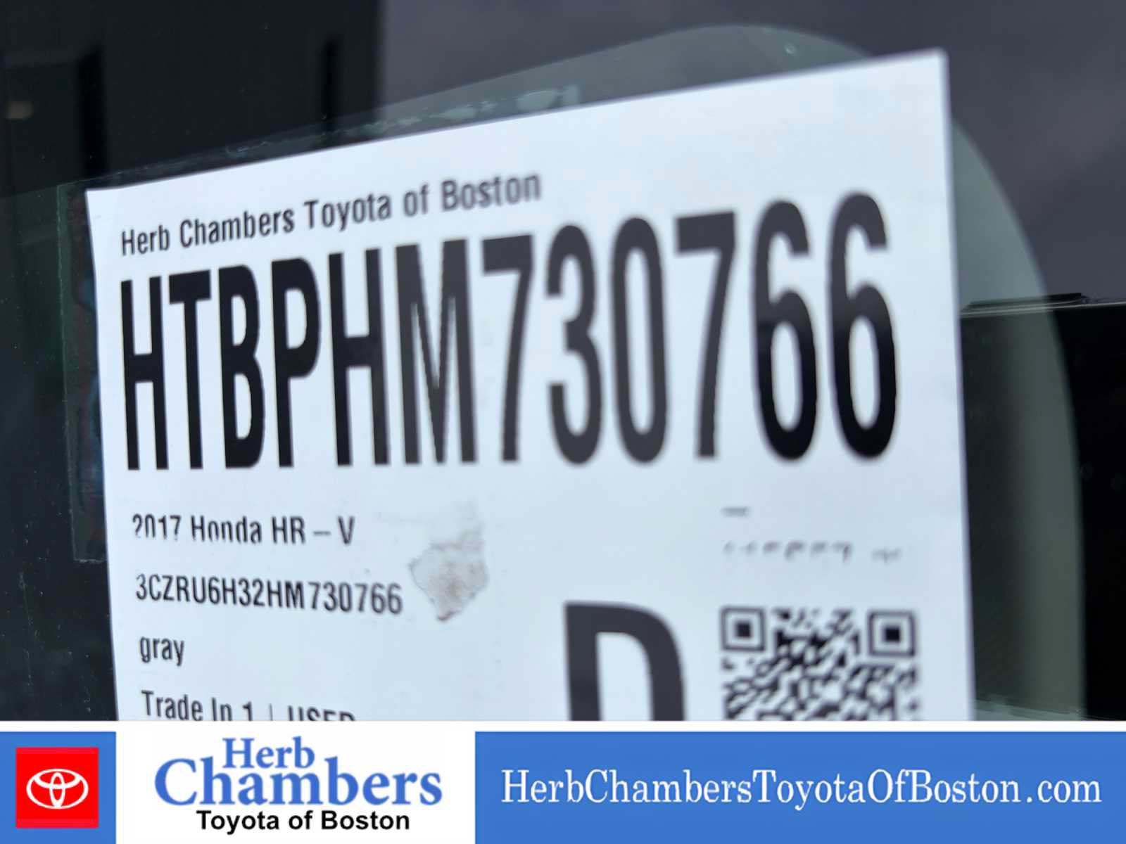 Used 2017 Honda HR-V LX image 14