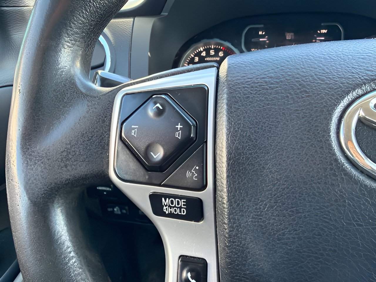 Used 2019 Toyota Tundra SR5 w/ TRD Off Road Package AWD/4WD image 19
