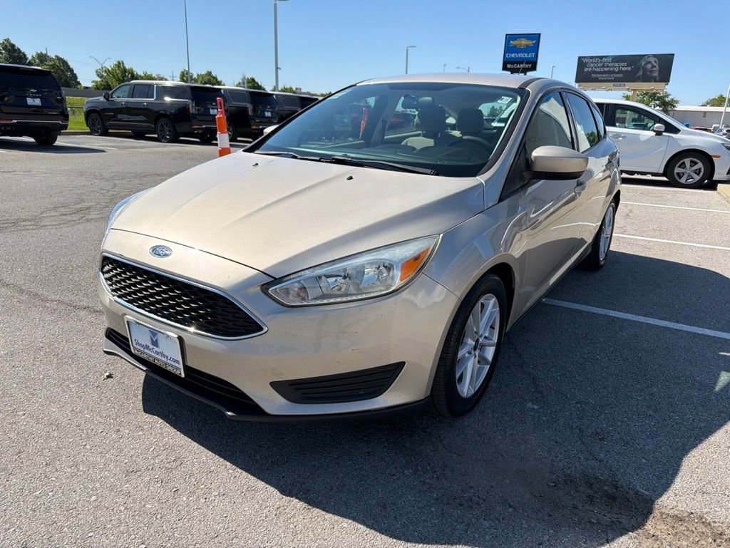 Used 2018 Ford Focus SE FWD image 7
