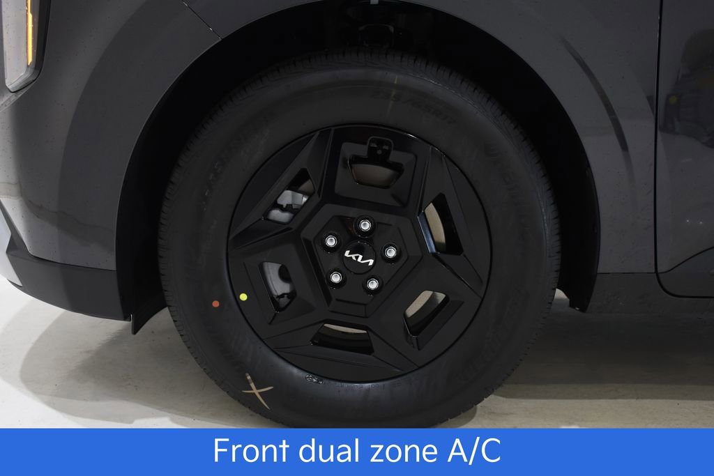 New 2026 Kia Carnival LX image 6