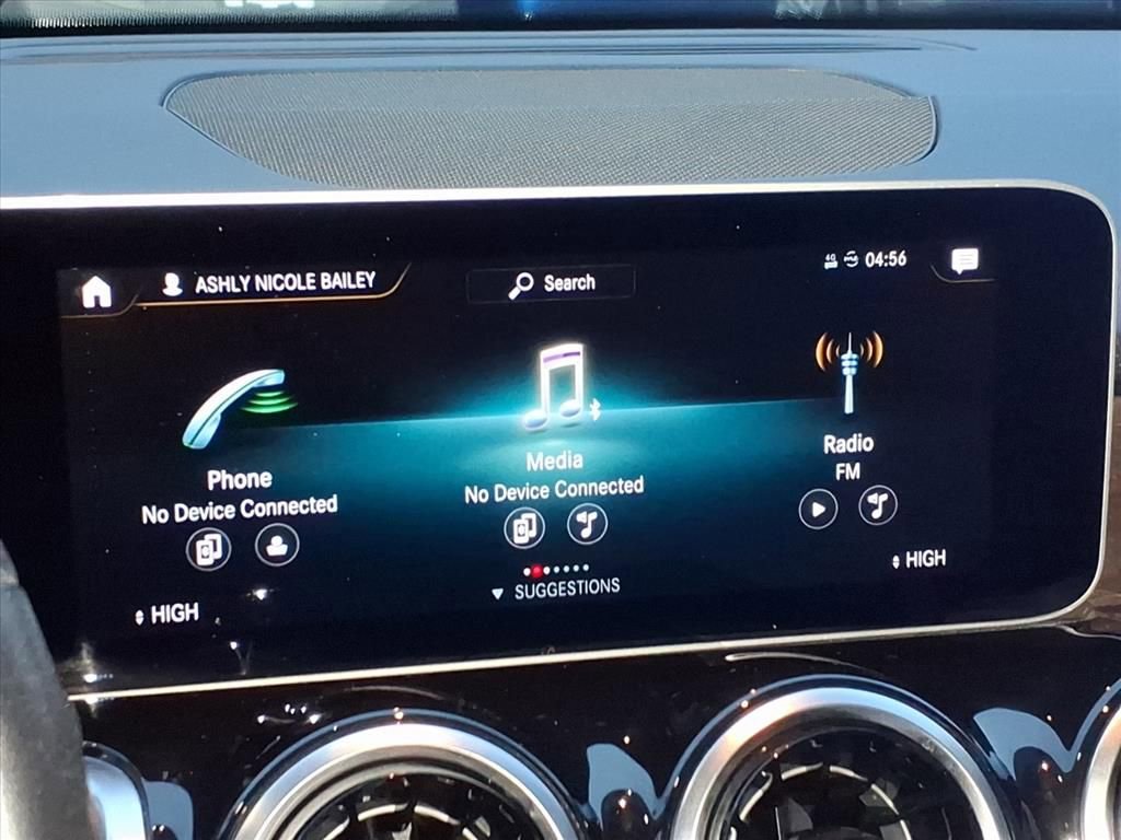 Used 2020 Mercedes-Benz GLB 250 4MATIC image 14