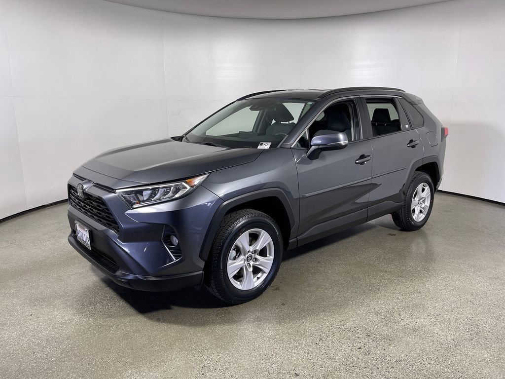 Certified 2021 Toyota RAV4 XLE FWD image 7