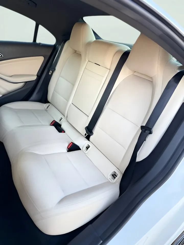 Used 2017 Mercedes-Benz CLA 250 image 19