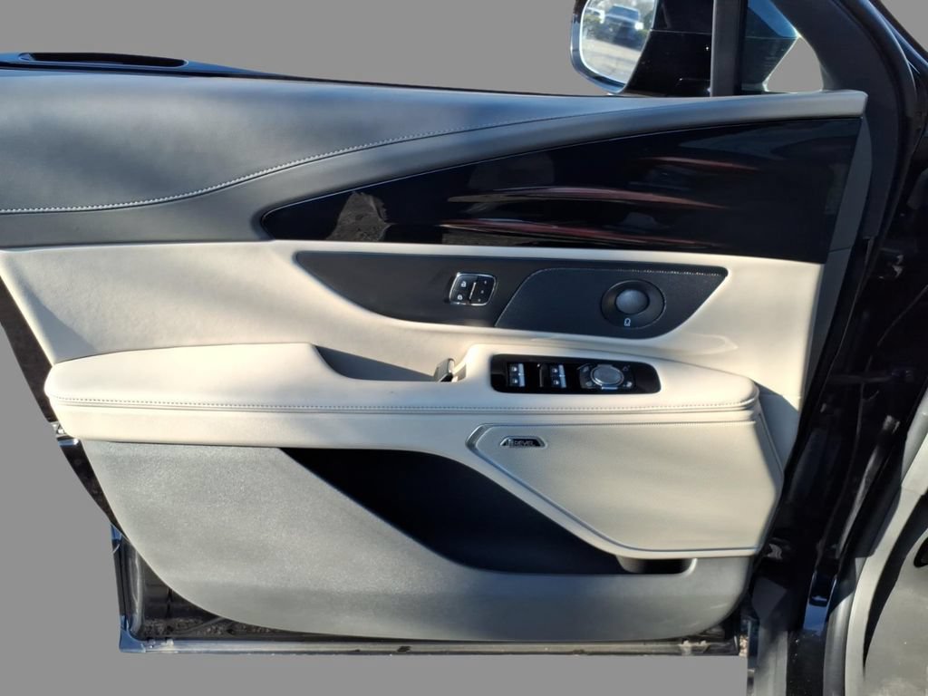 New 2025 Lincoln Nautilus Reserve w/ Jet Appearance Package AWD/4WD image 15