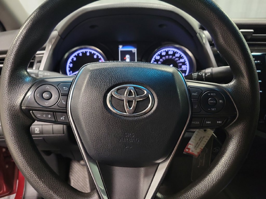 Used 2019 Toyota Camry LE FWD image 22