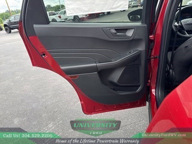 New 2025 Ford Escape Active w/ Cold Weather Package image 27