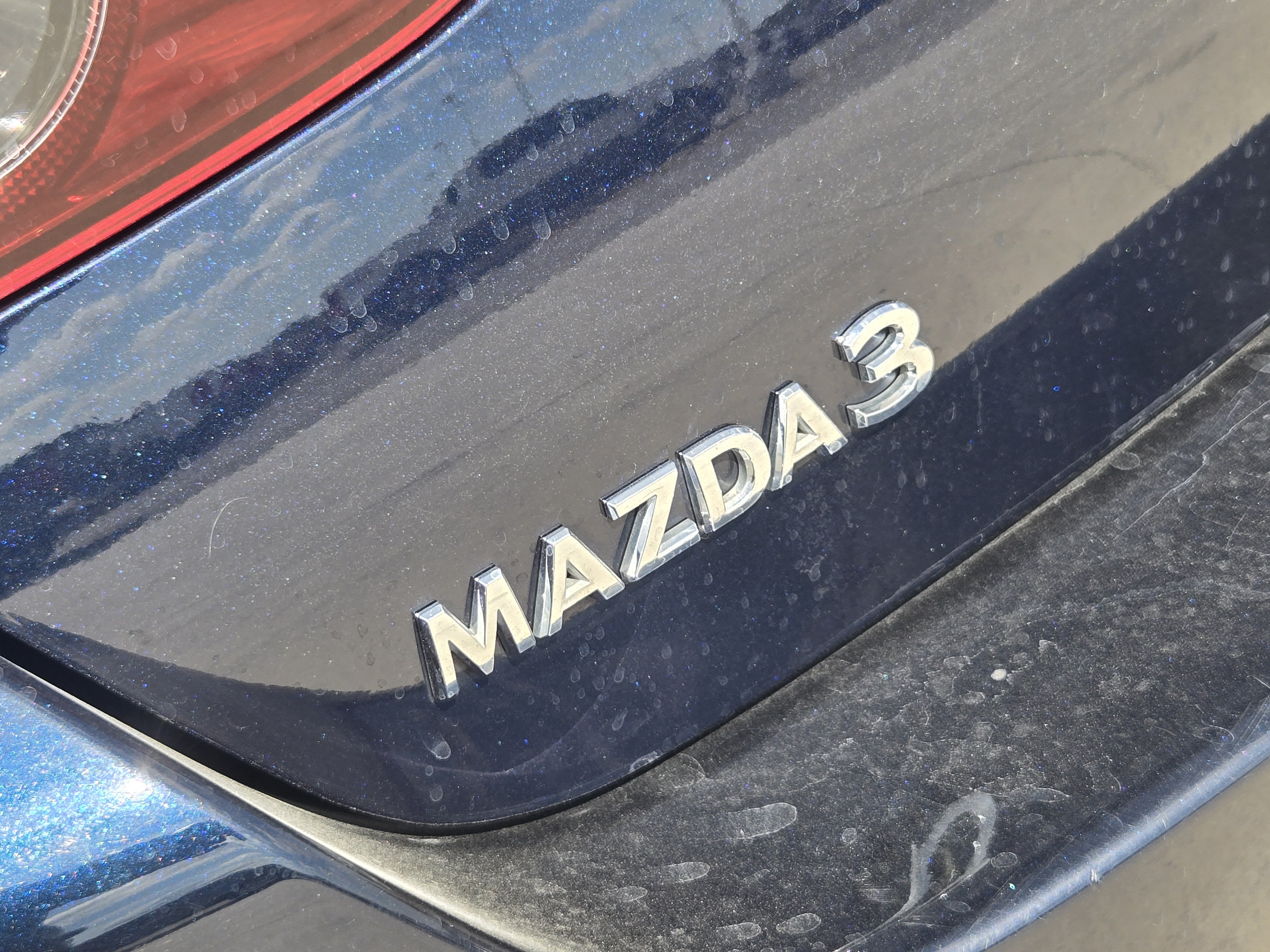 Used 2024 MAZDA MAZDA3 s FWD image 11