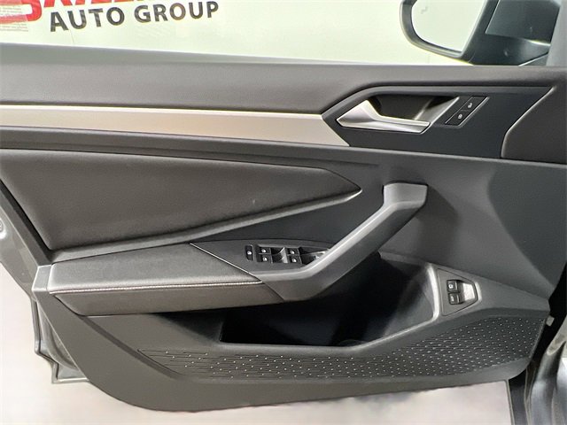 Used 2024 Volkswagen Jetta S image 28