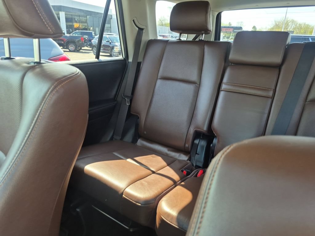 Used 2019 Toyota 4Runner Limited AWD/4WD image 11