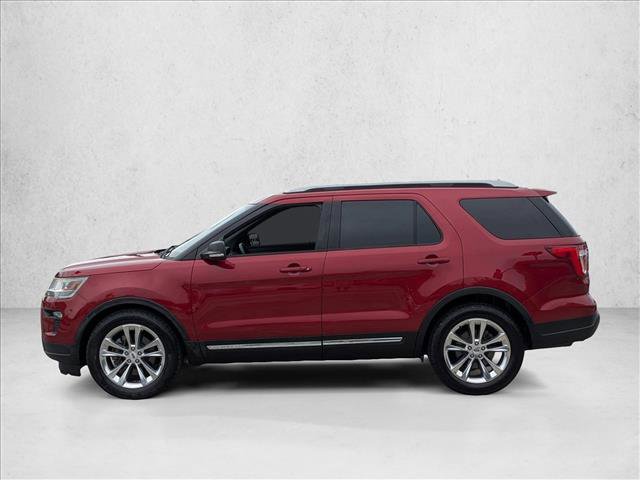 Used 2019 Ford Explorer XLT w/ Equipment Group 202A image 9