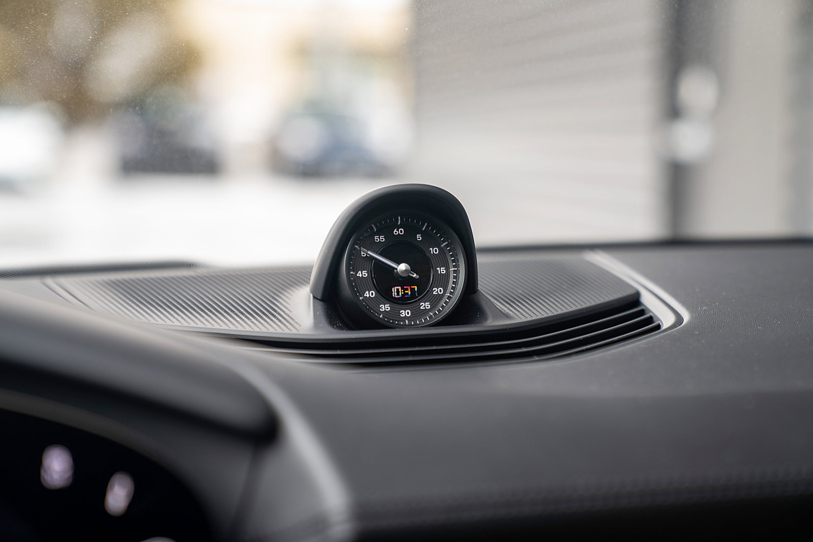 Certified 2023 Porsche Taycan GTS image 12