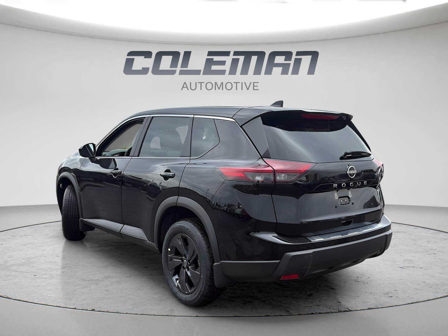 New 2026 Nissan Rogue SV w/ Cold Weather Package FWD image 3