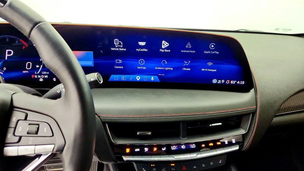 Used 2026 Cadillac CT5 Sport w/ Technology Package AWD/4WD image 17