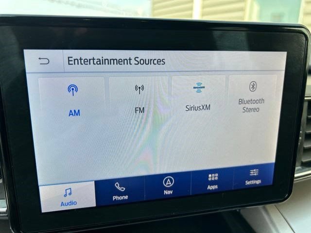 Used 2021 Ford Explorer XLT w/ Equipment Group 202A AWD/4WD image 23