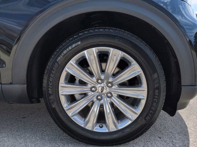Used 2023 Ford Explorer Limited w/ Equipment Group 301A image 12